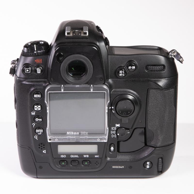 nikon 2dx