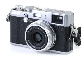 FUJIFILM X-100 SILVER