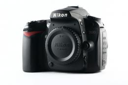 NIKON D90 CORPO