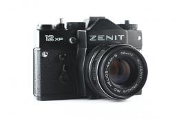 ZENIT 12 XP + HELIOS 50 F/2 VITE 42X1